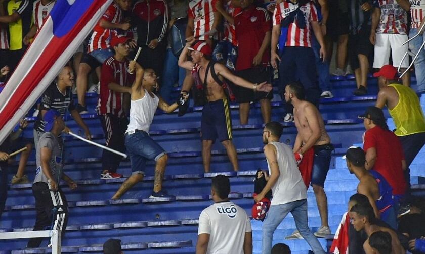 Agresiones entre hinchas del Junior en la Final de Cop. Cristian Mercado/Zona Cero
