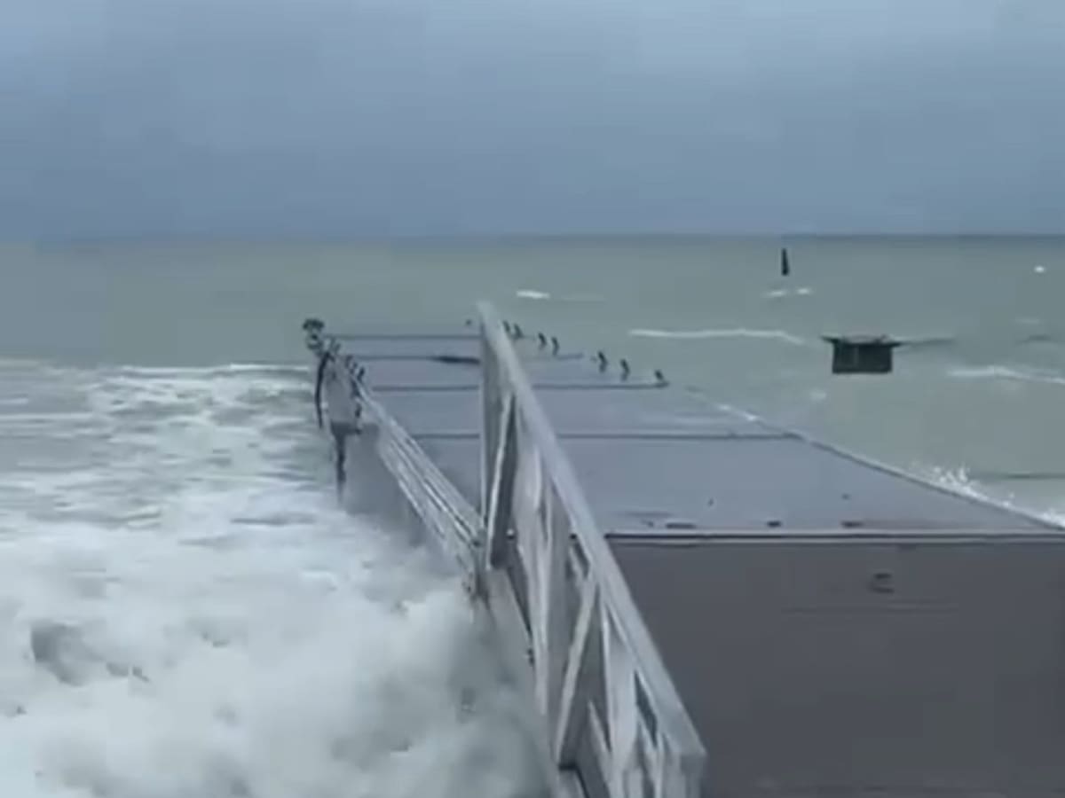 Alcaldía anuncia reparación del Muelle de Playa Blanca tras graves afectaciones por el fuerte oleaje