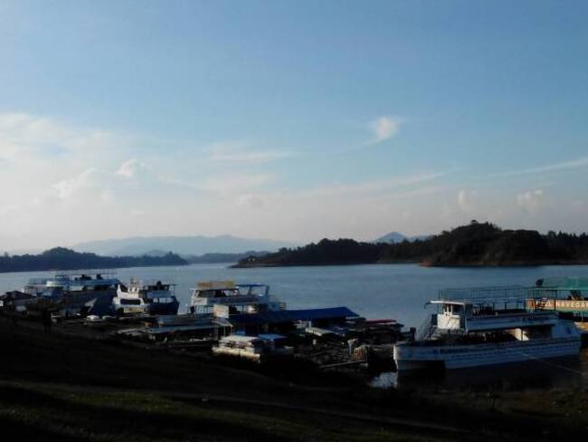 Embalse de Guatapé dejará mínimo de agua para actividades turísticas