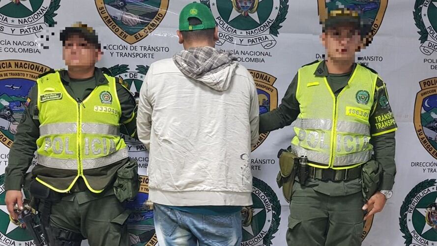 Decomisan droga oculta en fruta y latas de cerveza en Palmira, Valle . Foto: Policía