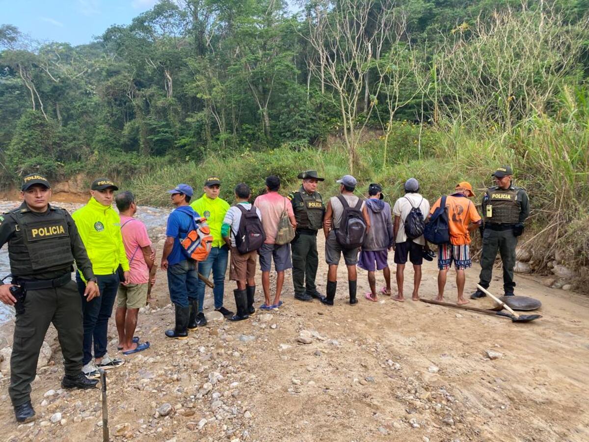 Descubren minería ilegal cerca a Campo Hermoso