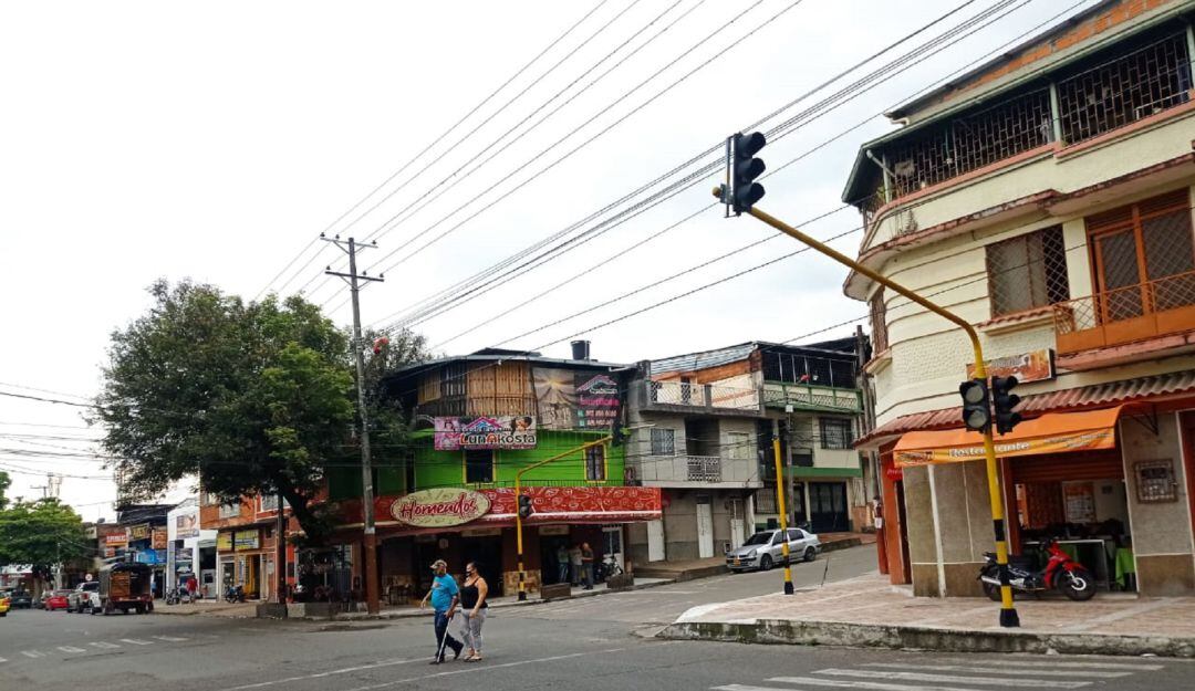 Semáforo ubicado en el barrio La Francia de Ibagué.
