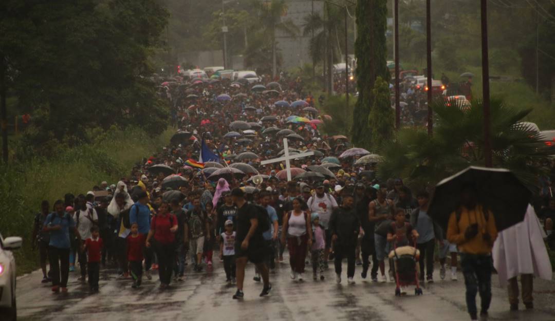 Caravana de 15.000 migrantes en camino del sur de México hacia Estados Unidos.                   Foto: Getty 