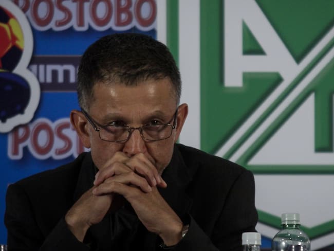 Representante acusaría a Juan Carlos Osorio ante la FIFA
