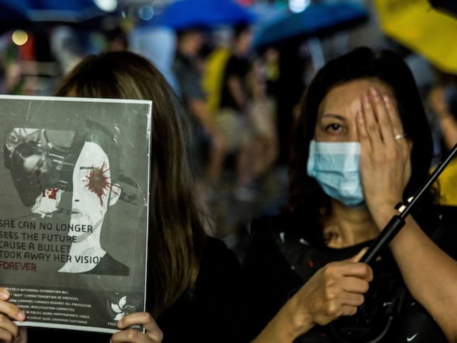 Twitter y Facebook entran en la guerra por Hong Kong