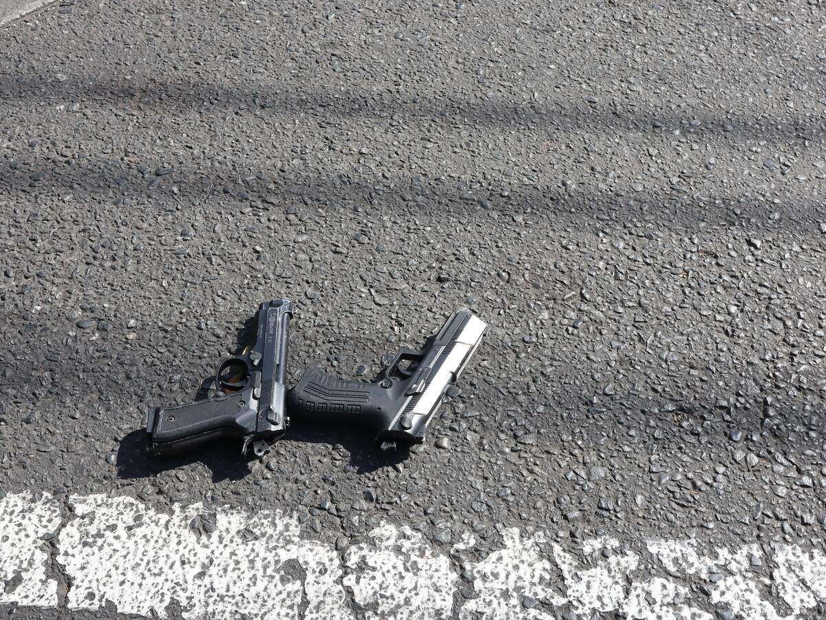 En atraco a clientes de restaurante al norte de Cali, muere un delincuente