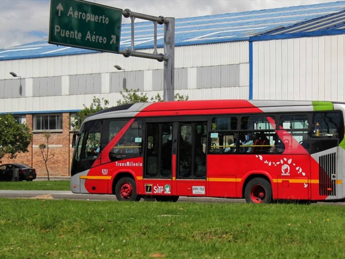 ¿Qué pasa con la licitación de buses nuevos de Transmilenio?
