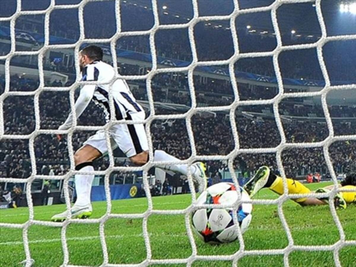 Juventus derrotó al Dortmund, pero recibió gol en contra en el juego de ida