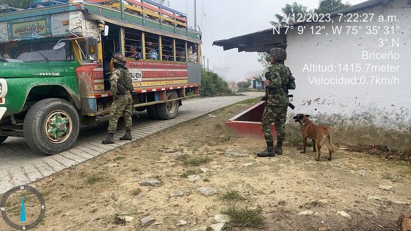 Comunidad y ejército en Briceño- foto Cuarta Brigada