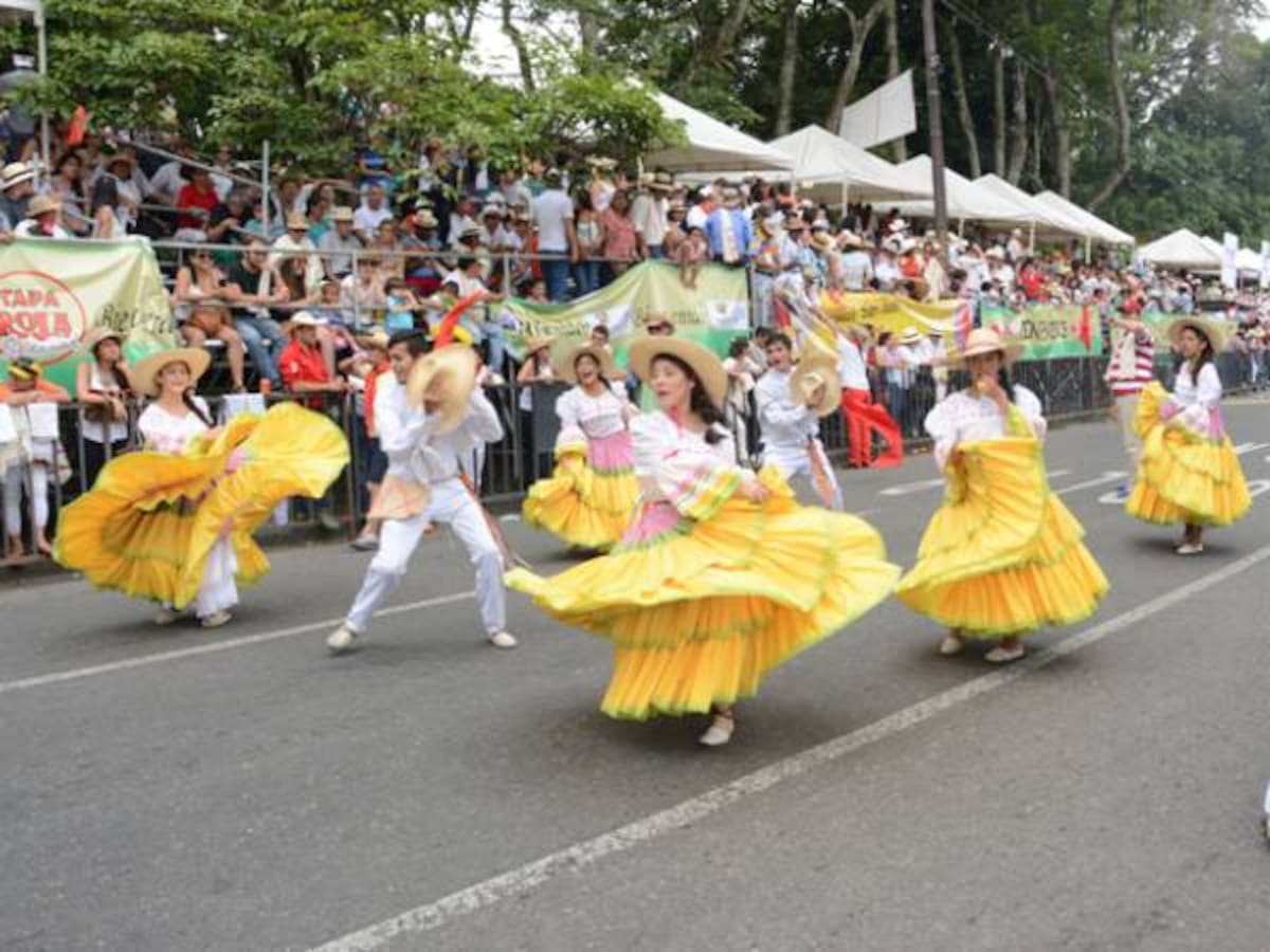 Ibagué ¿Seguirán los desfiles del folclor por la carrera quinta?