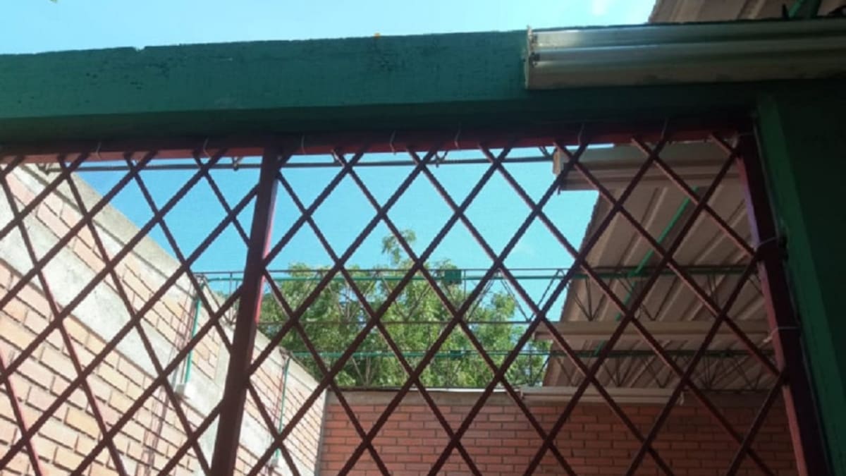 Desesperados por los robos en el colegio Integrado de Atalaya