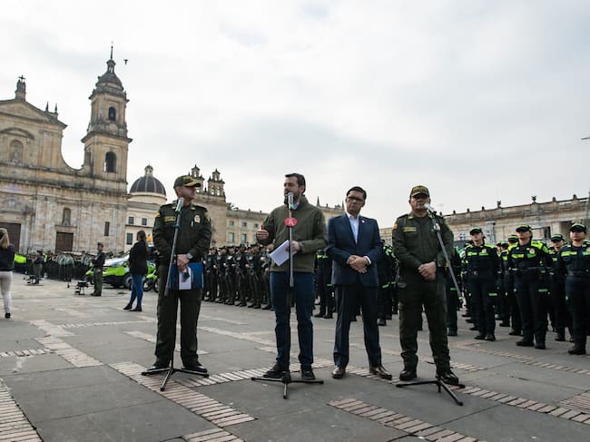 Alcalde Carlos Fernando Galán refuerza la seguridad en Bogotá.