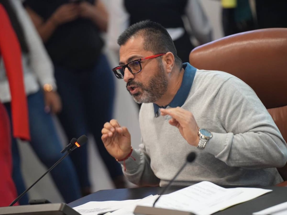 Congresista caldense dice no hay una supuesta extinción de dominio en contra de su familia