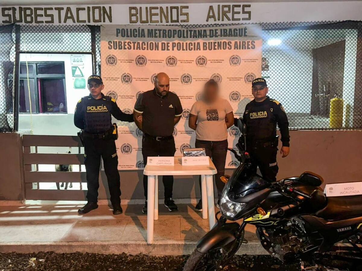 Capturaron a pareja que transportaba tres kilos de base de coca en la vía a San Luis, Tolima