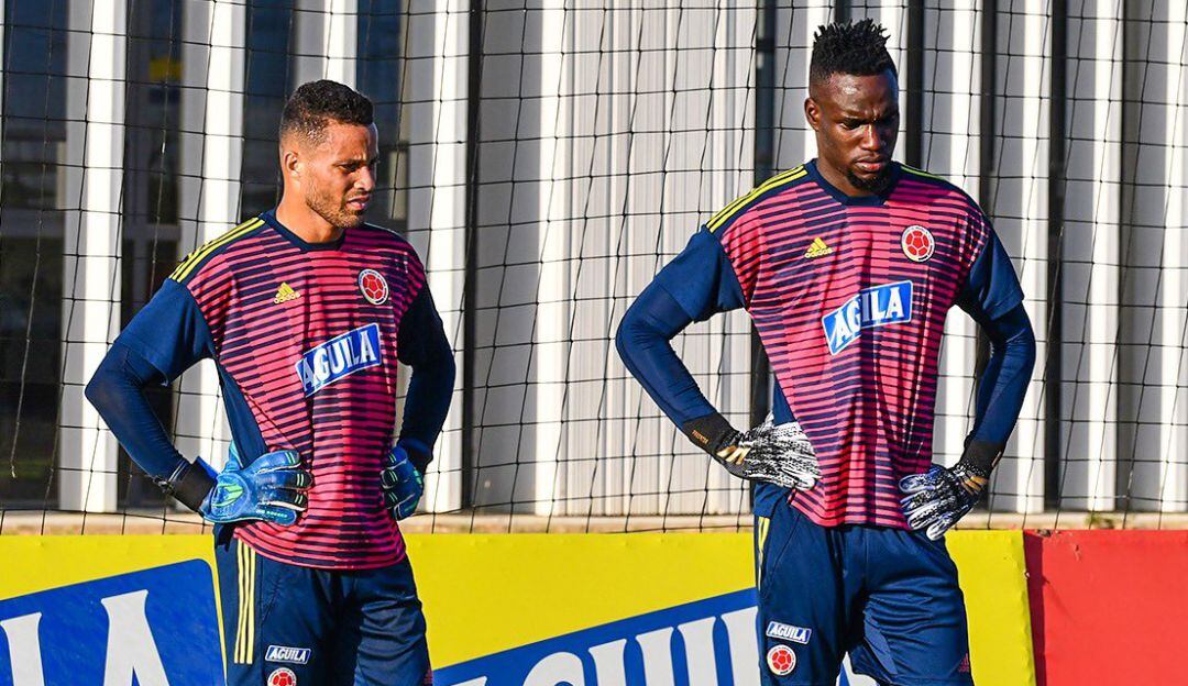 José Luis Chunga y Juan Moreno en el primer entrenamiento del microciclo de Reinaldo Rueda.