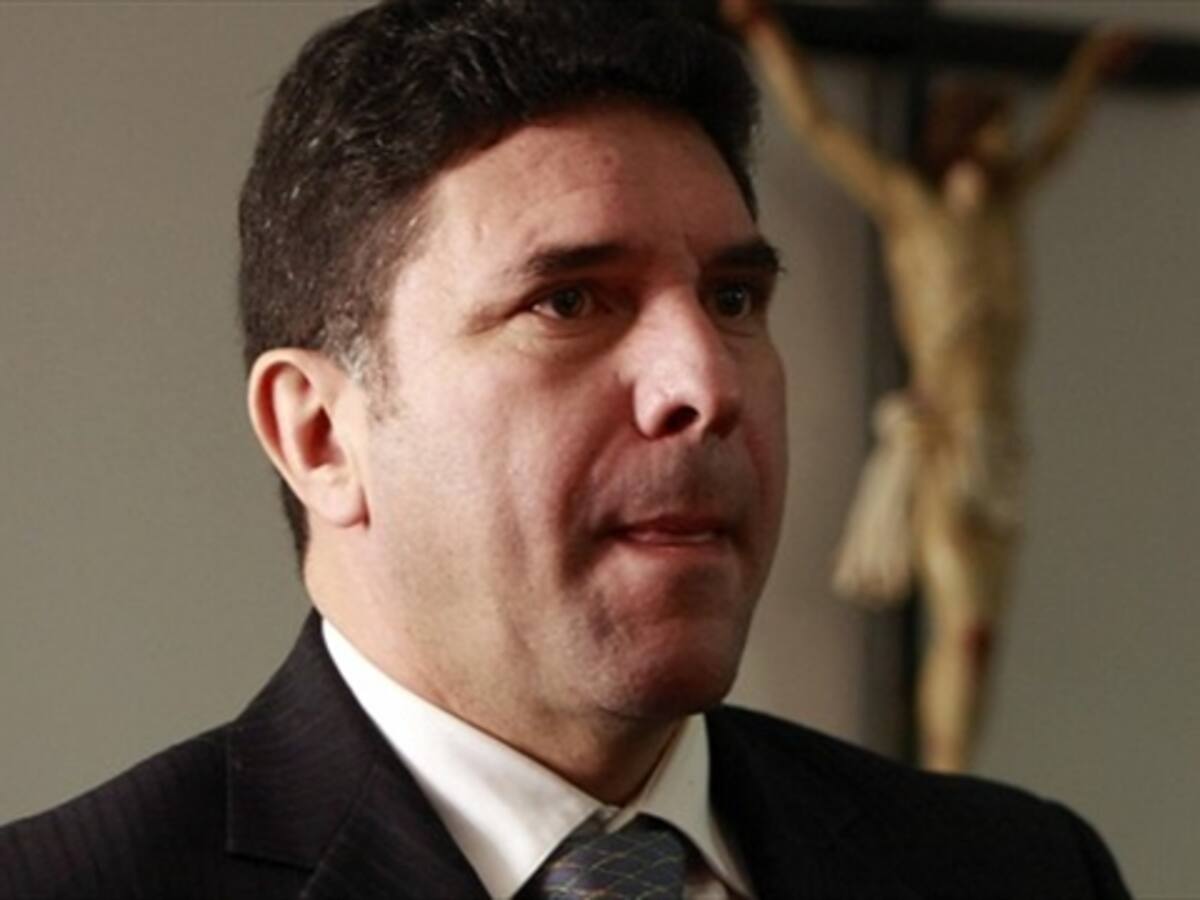 Conceden casa por cárcel a Germán Olano, condenado por carrusel