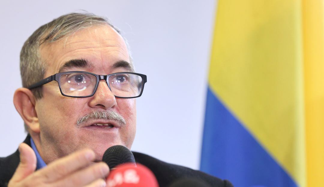 Partido Comunes niega que pactaran con el presidente Duque entregar información sobre bandas narcotraficantes