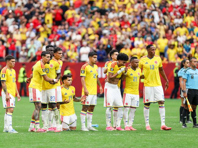 Colombia team members watch their teammate during a penalty shootout in the FIFA World Cup 2026 round of 16 match between Switzerland and Colombia at BC Place Stadium in Vancouver, British Columbia, Canada, on July 7, 2026. (Photo by Indrawan Kumala/NurPhoto via Getty Images)