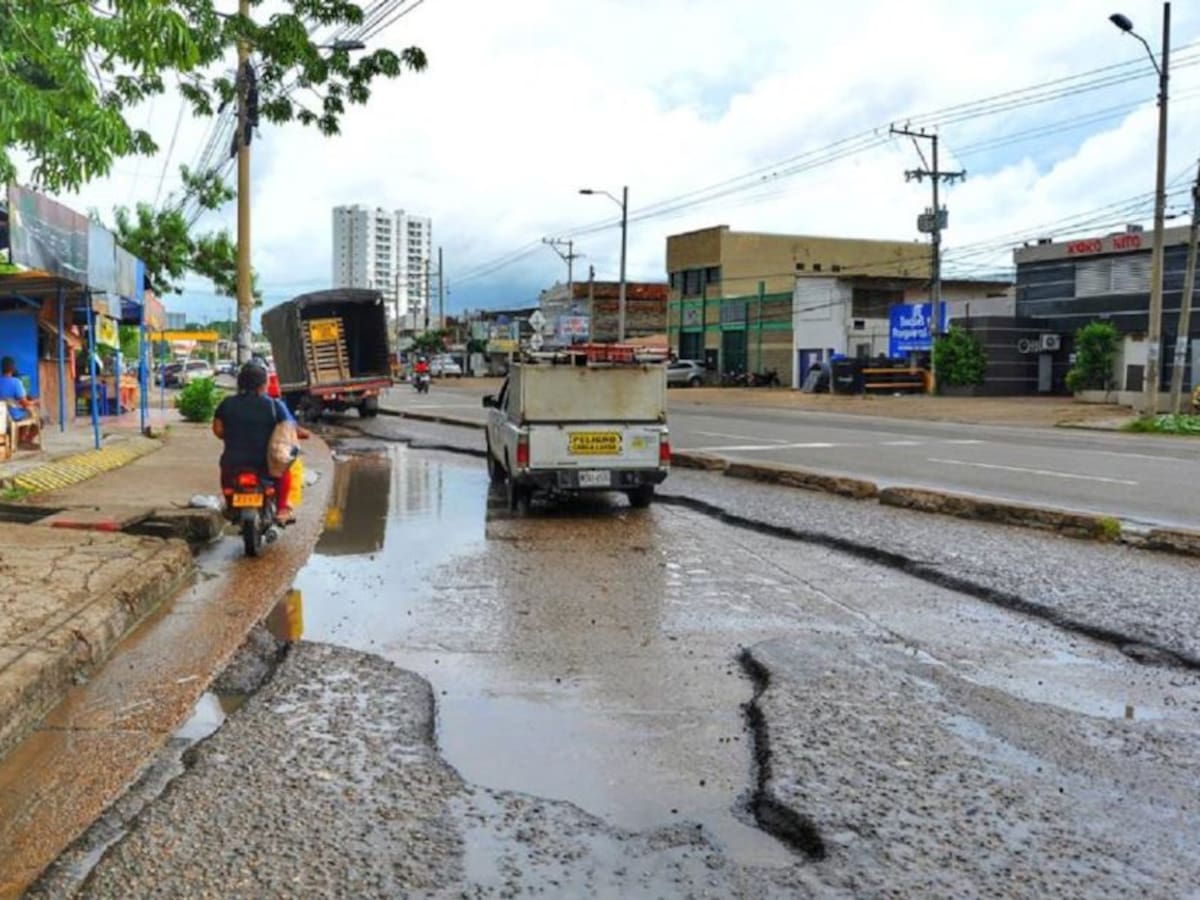 Anuncian cambios viales por inicio de obras de rehabilitación de malla vial