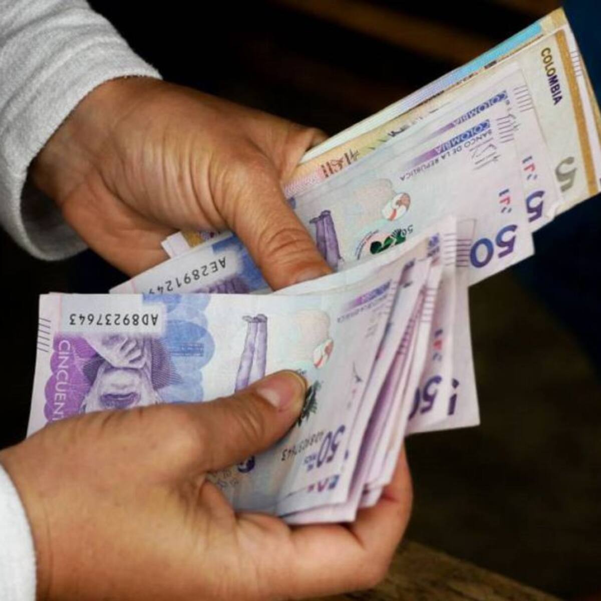 Centrales obreras no son optimistas ante aumento del salario
