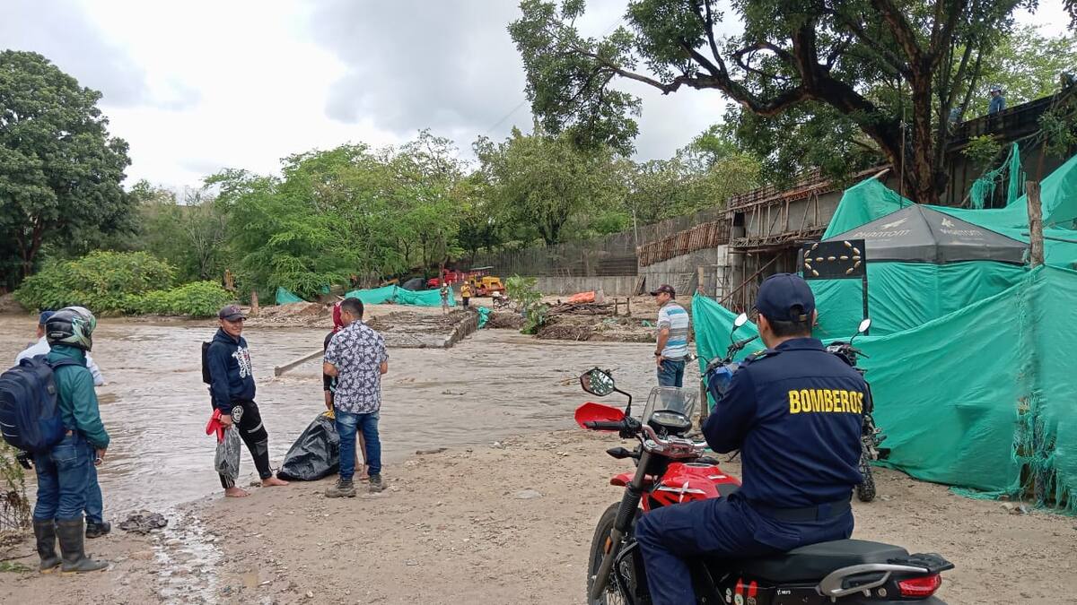Cuatro municipios del Huila, afectados vías, puentes y deslizamientos por lluvias