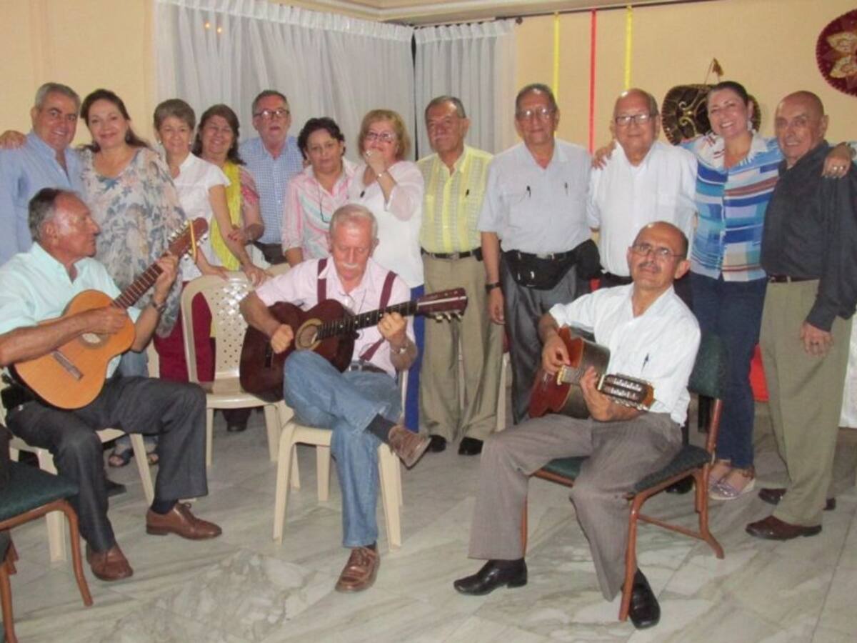 Canto, parranda y cuerdas: Pregoneros de la música