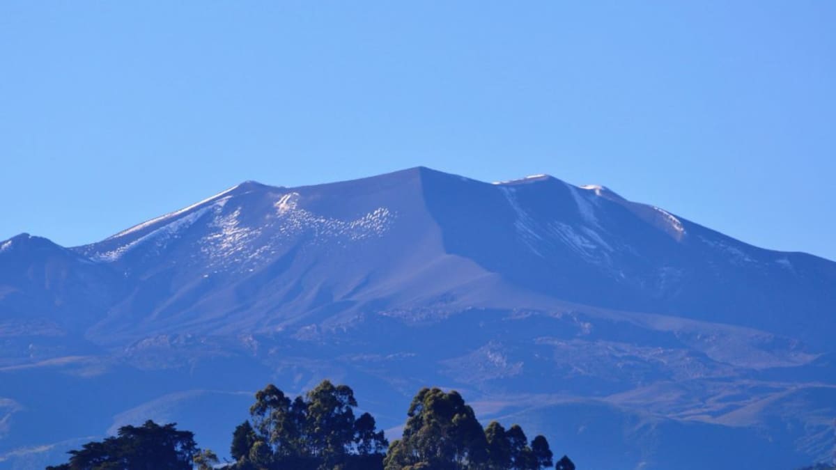 Por aumento de actividad piden abstenerse de ascender al Volcán Puracé