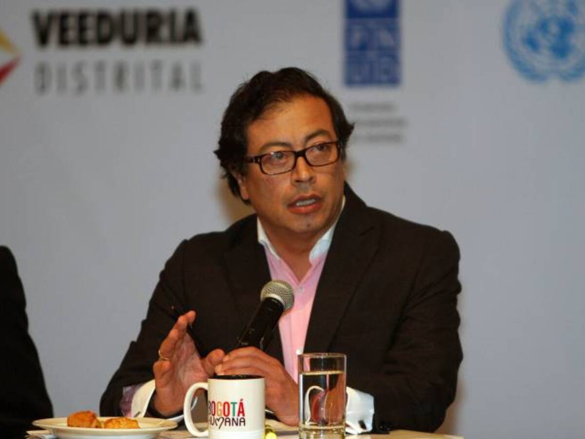 Petro no se ha desmovilizado de la guerrilla: Senadora Thania Vega