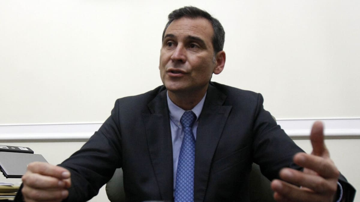 Embajador en Paraguay, declarado insubsistente, aseguró que presentó su renuncia el 23 de julio