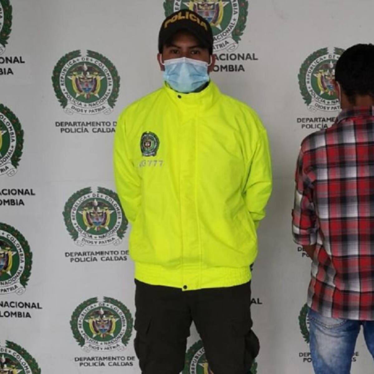 Detenido en Chinchiná por ofrecerle dinero a Policías