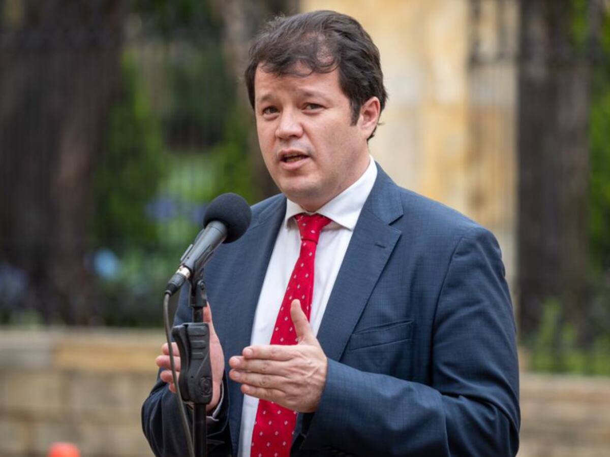 Marchas generaron un 'hipercontagio de COVID': Víctor Muñoz