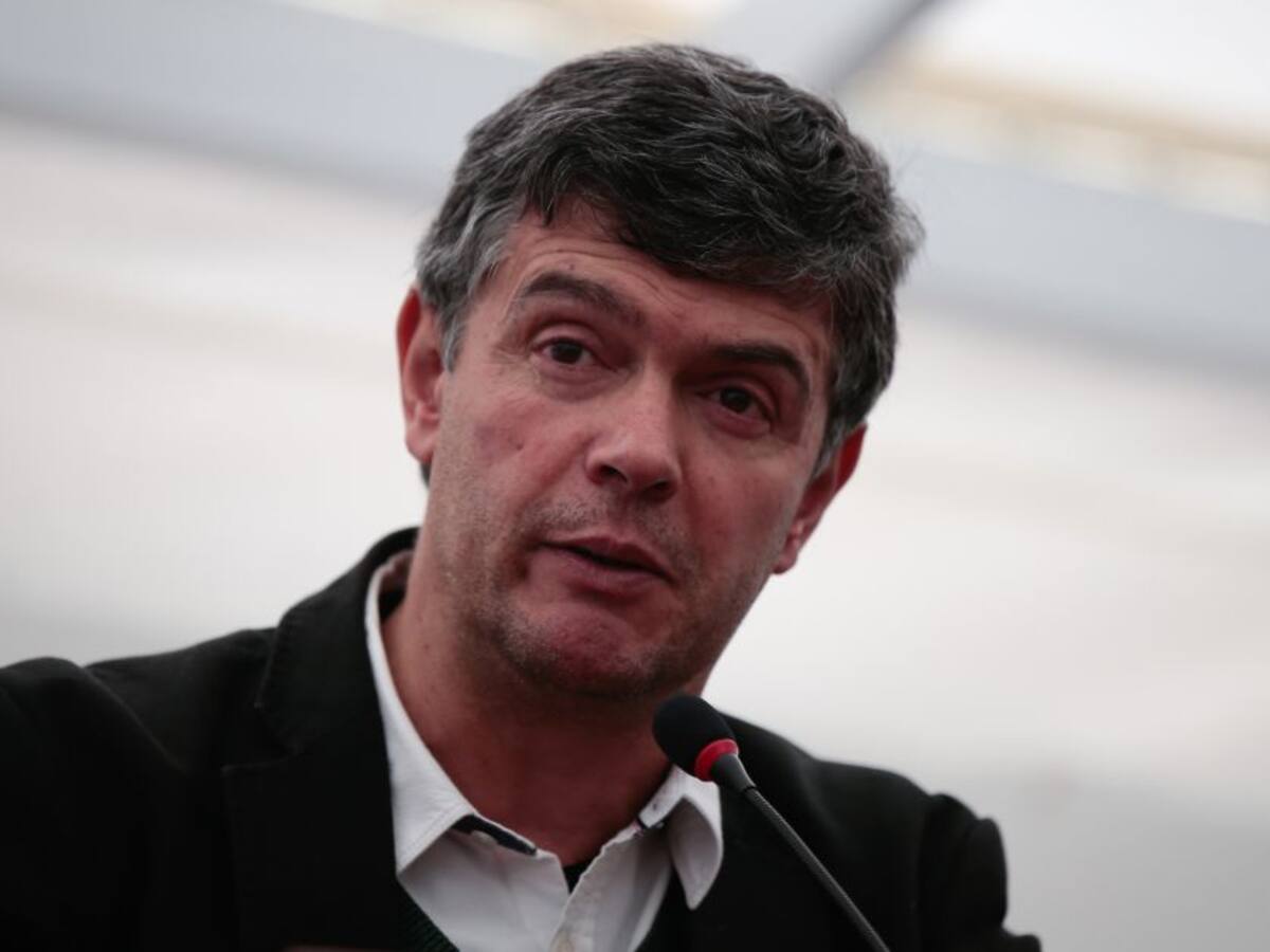 Procuraduría le abre investigación al director del Archivo General