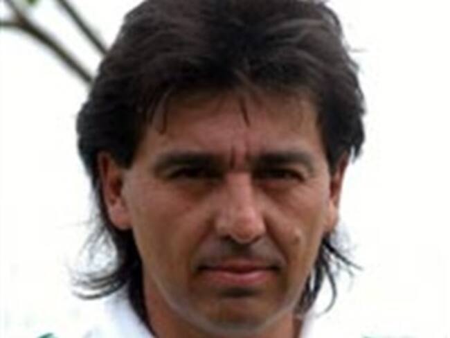 'No descarto a nadie, ni a Mondragón ni a Calero, aqui todos tienen oportunidad': Eduardo Niño