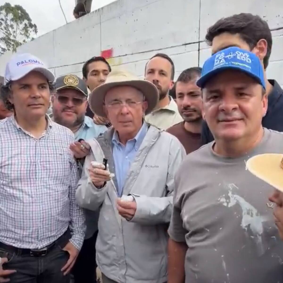 Centro Democrático rechazó vandalismo contra vivienda de Uribe: “pretenden arrasar con la oposición”