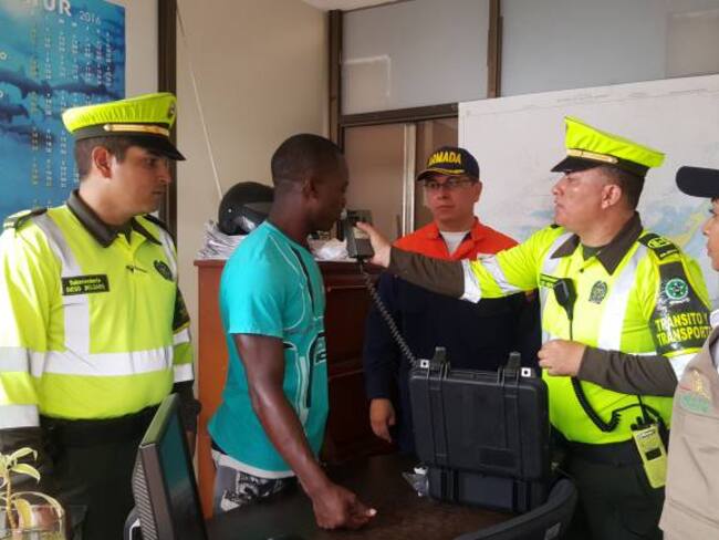 Inmovilizadas 5 embarcaciones en Cartagena que salían hacia las Islas del Rosario