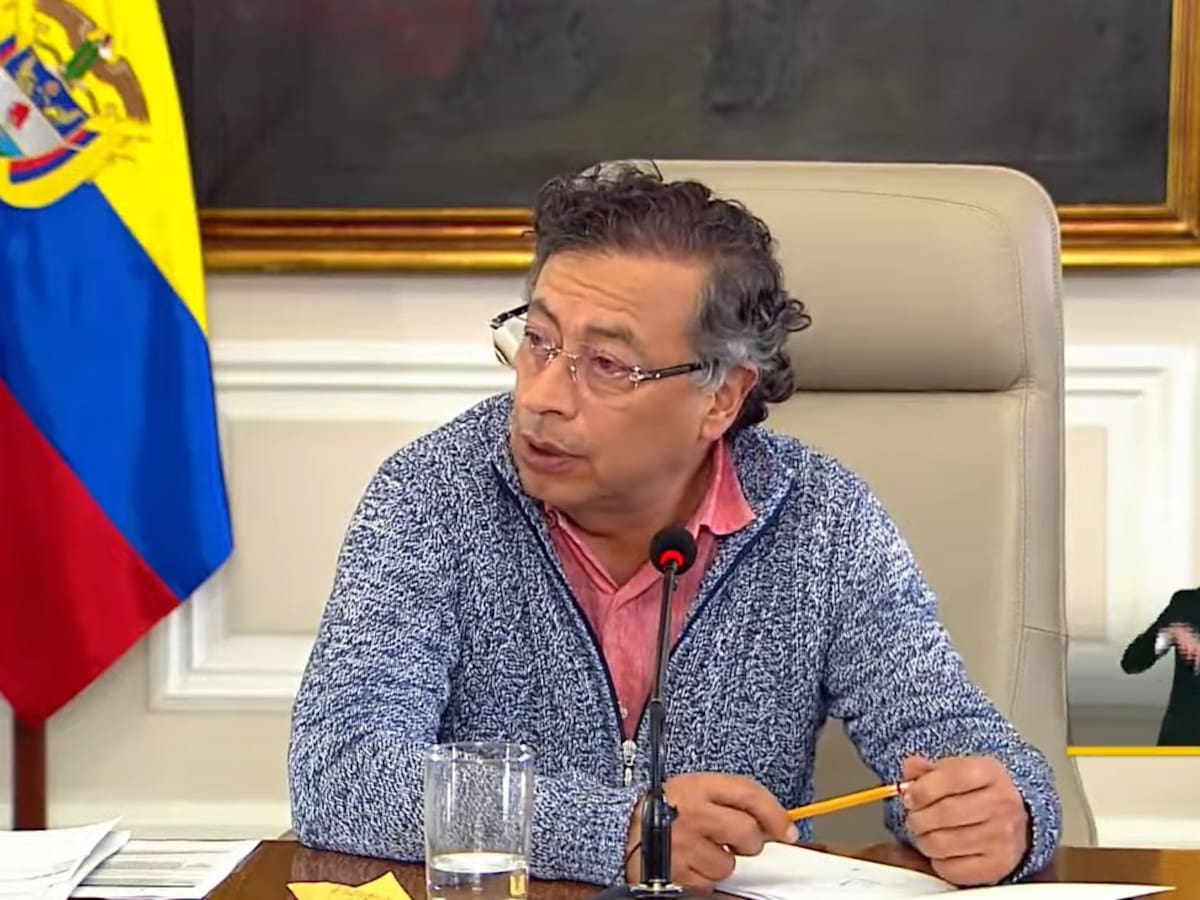 Petro informó hallazgo de supuestos “medicamentos faltantes” de Audifarma en una bodega en Bogotá