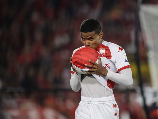 José Enamorado festeja el primer gol de Santa Fe / Colprensa.