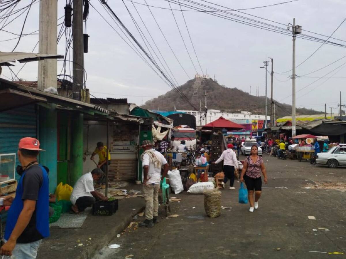 Millonarias pérdidas tras cerca de tres días sin energía en Bazurto