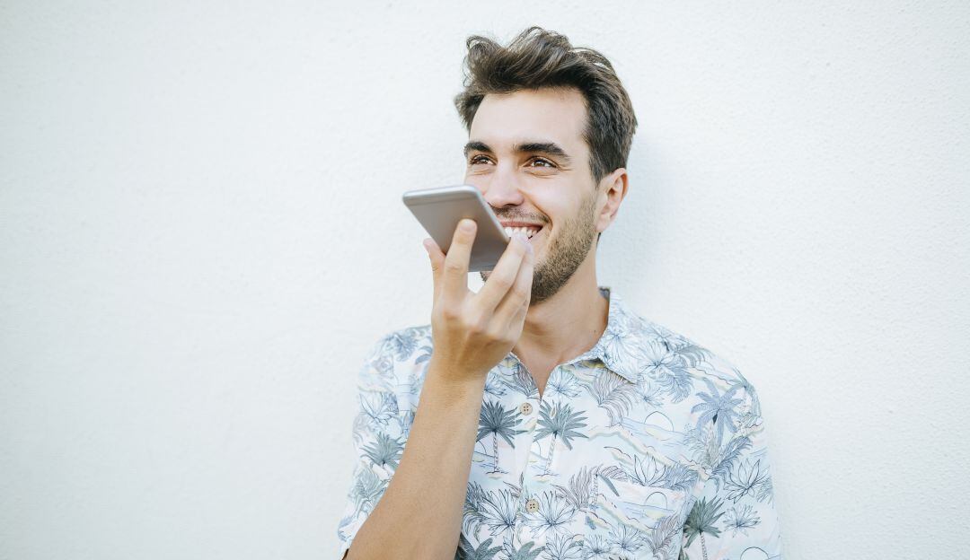 Desbloquee su iPhone con un comando de voz. 