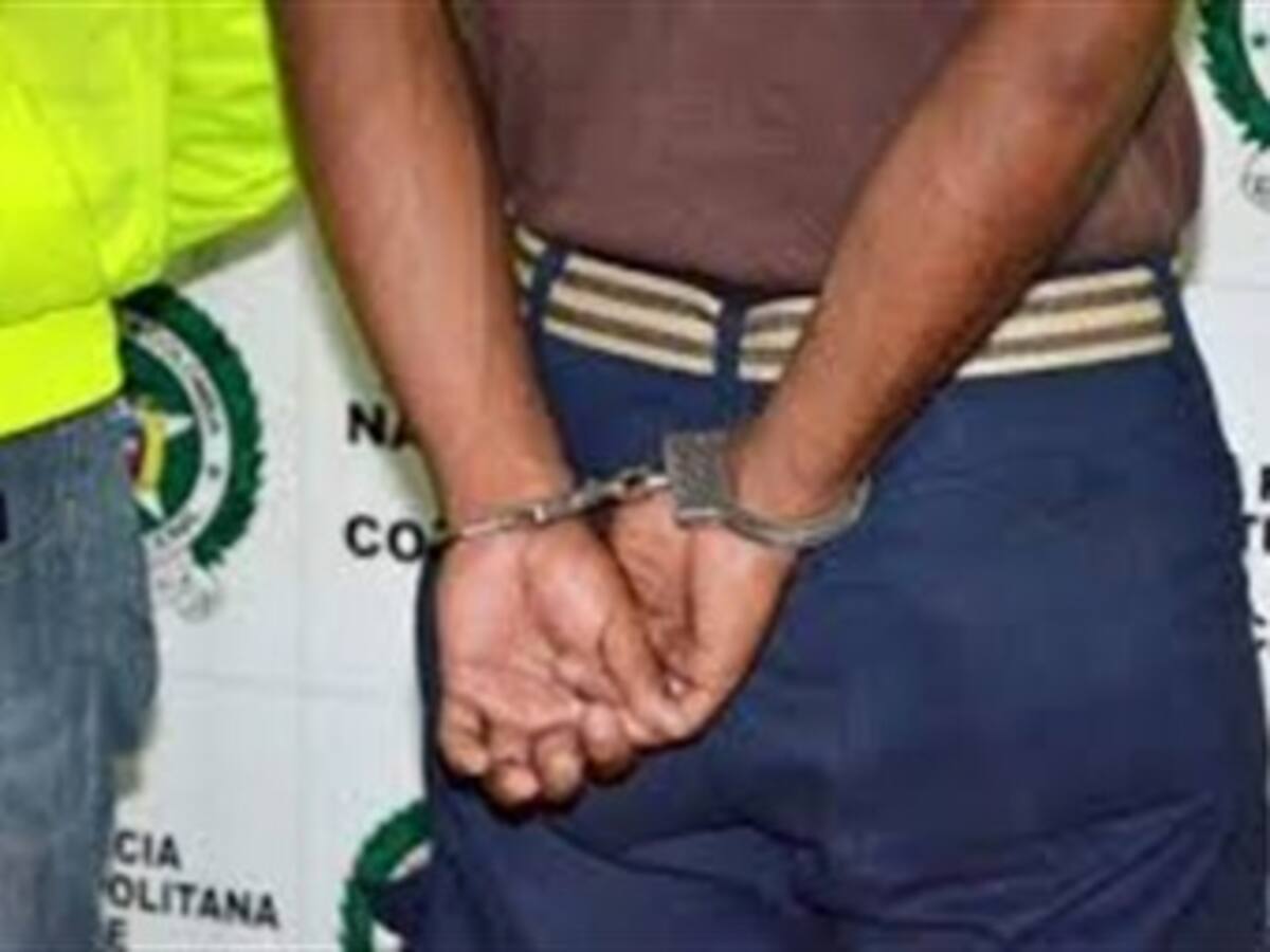 Atrapados otros dos ladrones de bancos en Medellín