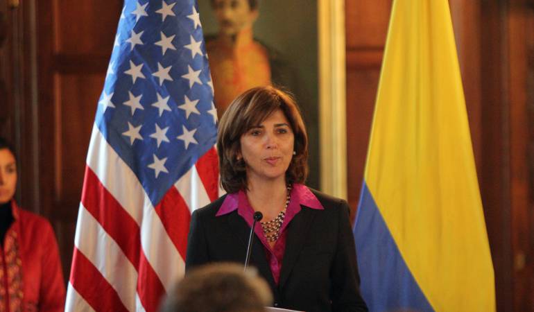 María Ángela Holguín, pidió la conformación de la Misión Especial de verificación antes de la firma de la paz.