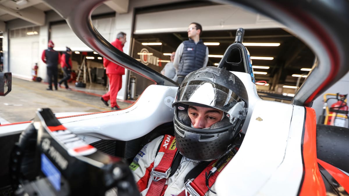 Piloto ‘Maxi’ Restrepo: “hay que buscar más patrocinios, quiero llegar a la Fórmula 1”