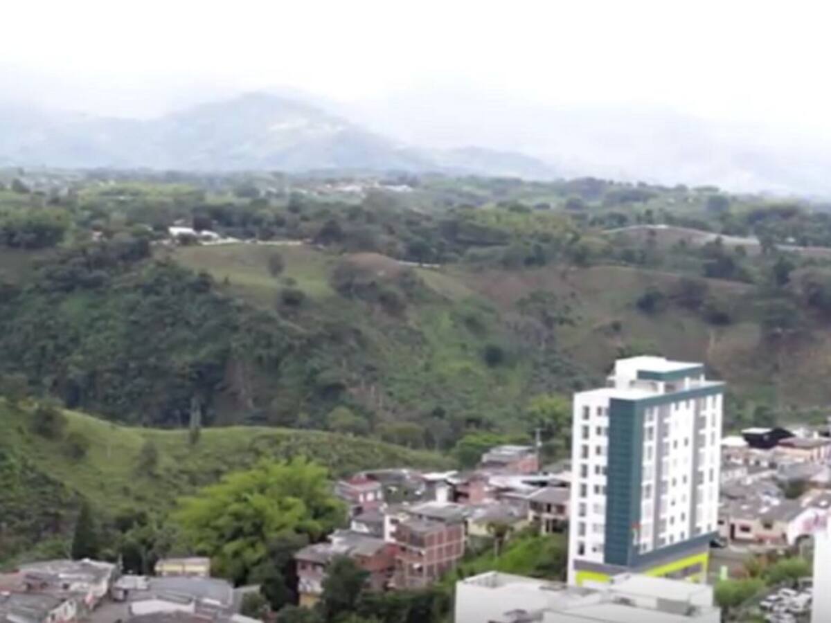 Invías anunció obras por 300 mil millones de pesos para el Quindío