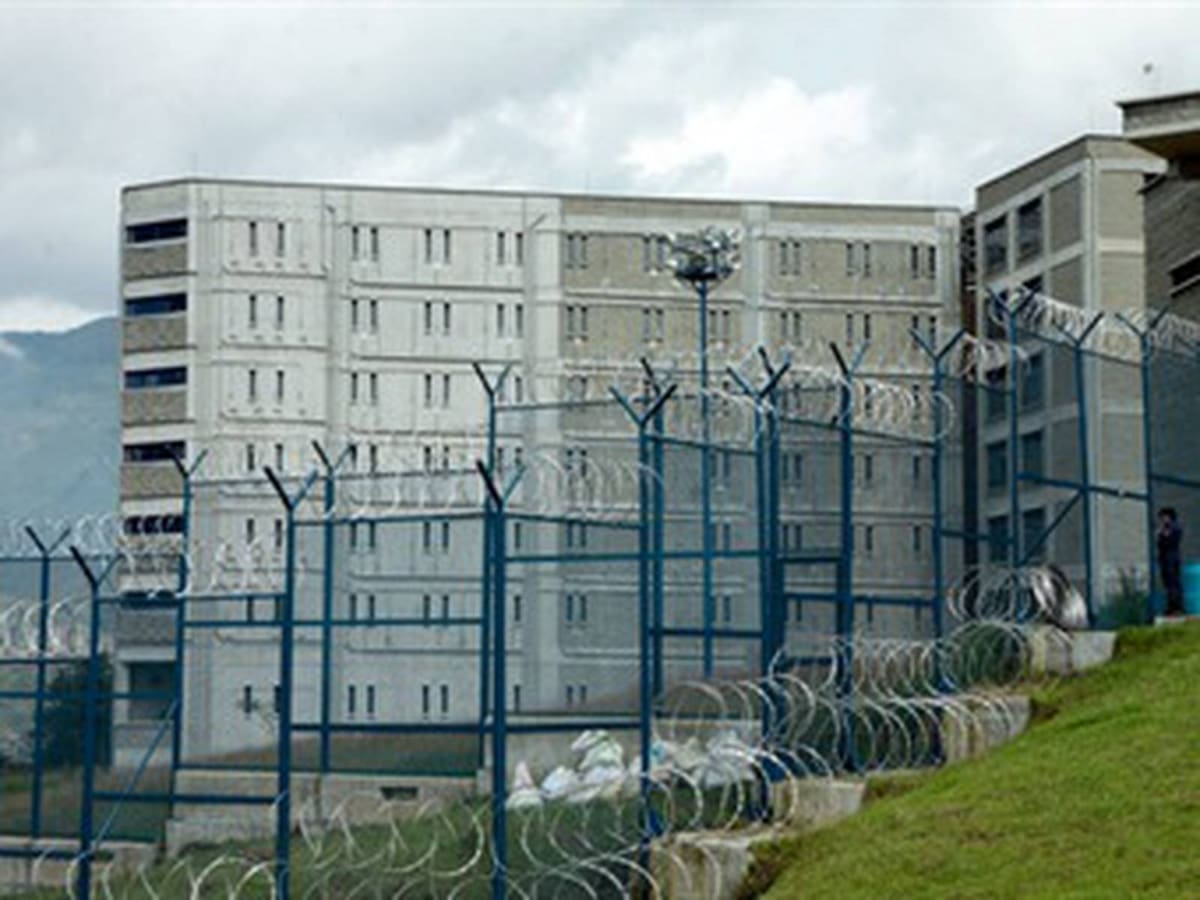 Llamadas extorsivas a nombre de grupos ilegales vendrían de combo en la cárcel El Pedregal