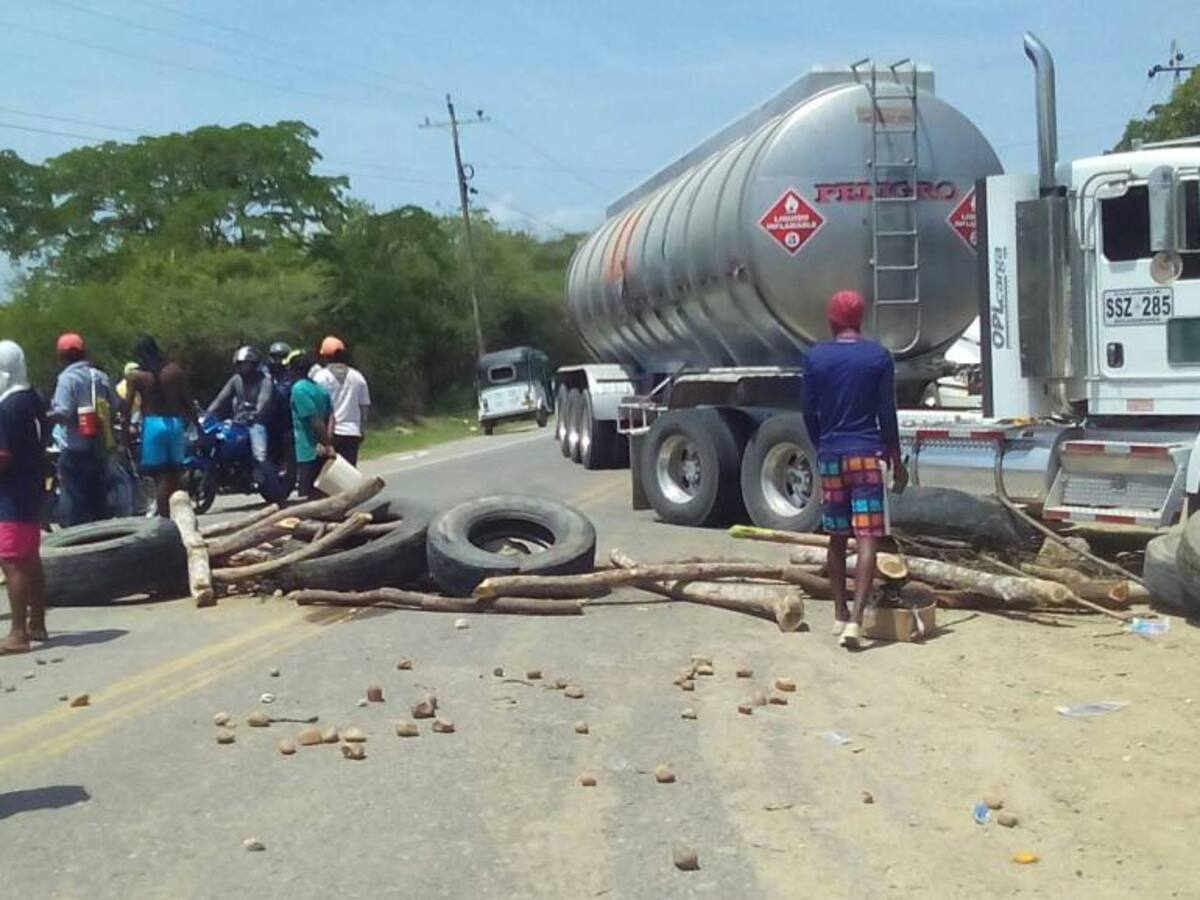 Por muerte de niño, bloquean Vía de la Cordialidad