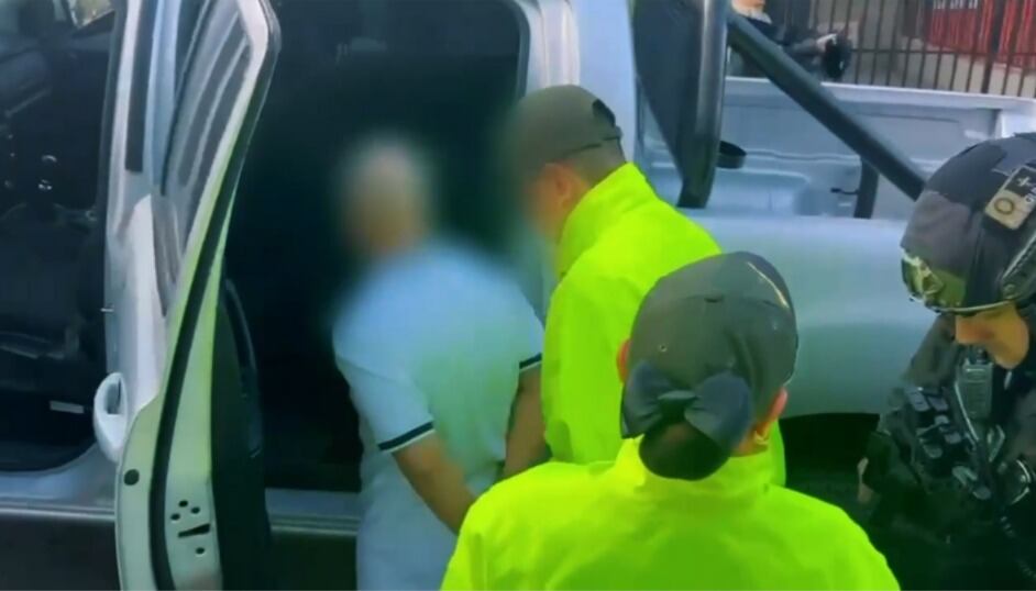 Captura de tres personas en Robledo, Aranjuez y Caicedo. Foto: alcaldía de Medellín.