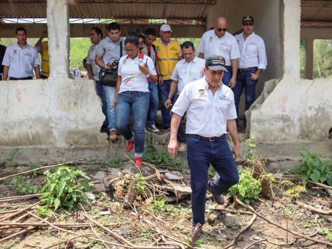 El gobernador de Bolívar visita la comunidad las palmas en San Jacinto