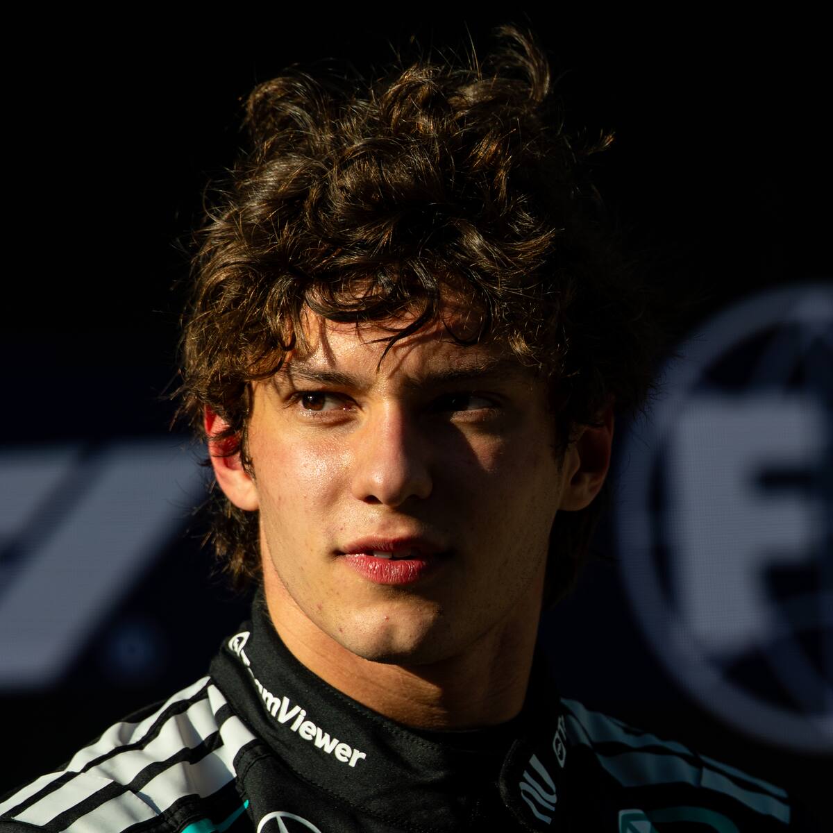 Antonelli se convierte en el piloto más joven en ganar la pole: parrilla da salida en el GP de China