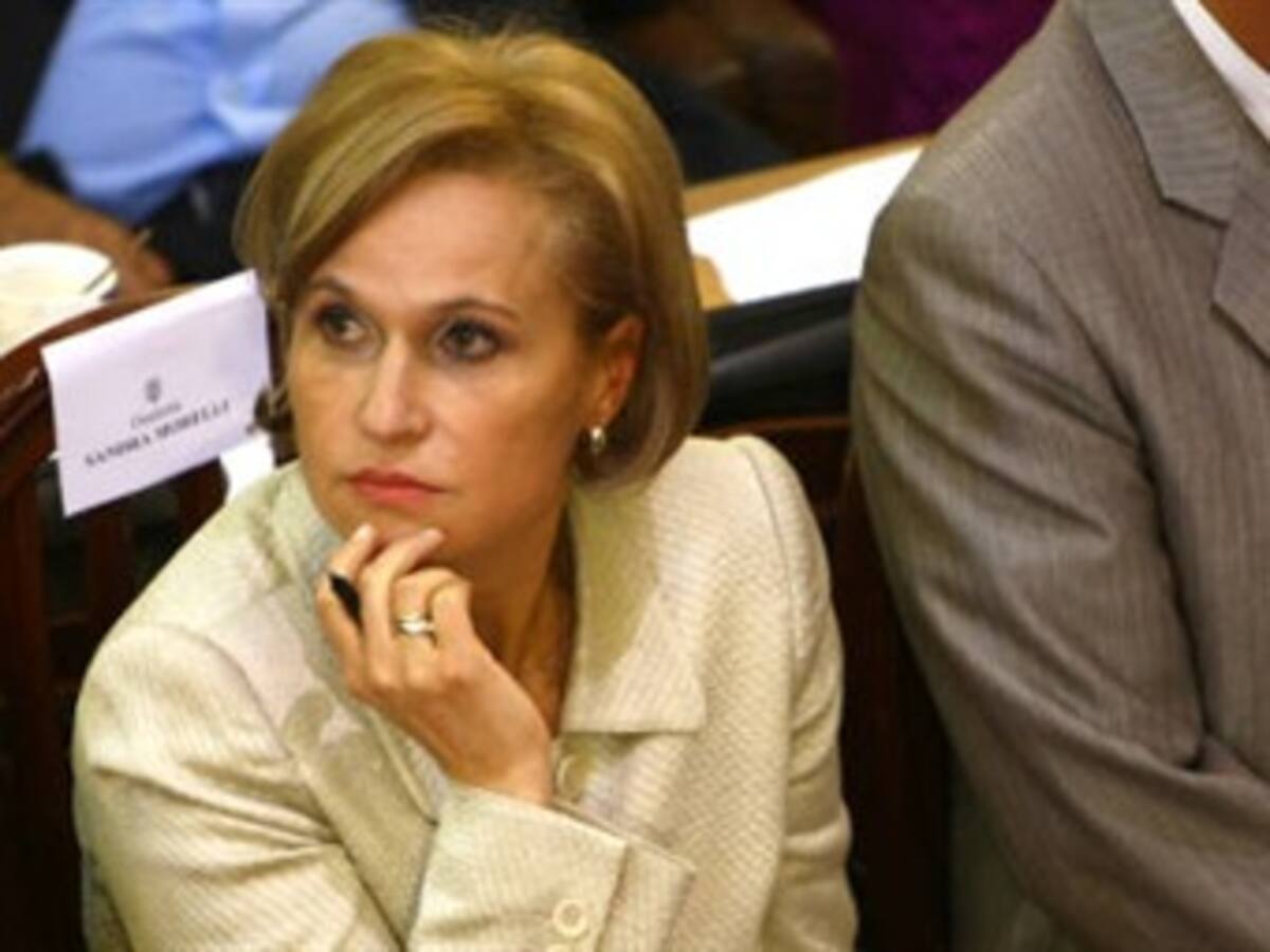 Contraloría prepara manual para mejorar pensiones públicas
