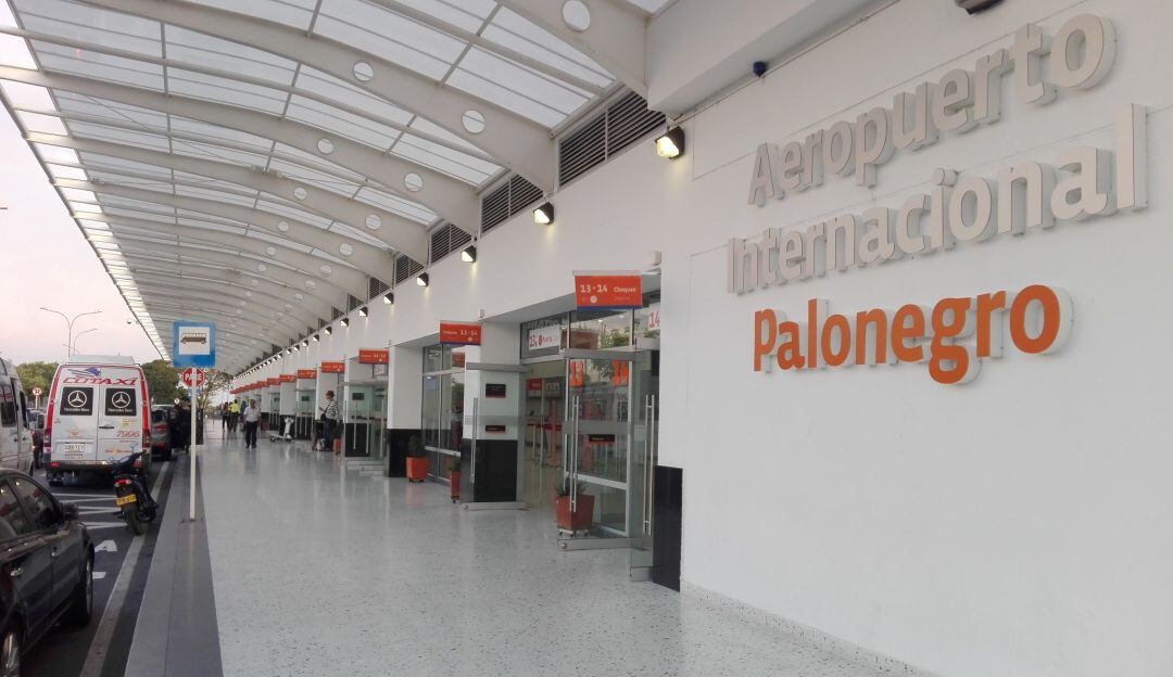 Por contagios de ómicron cancelan vuelo a Bucaramanga